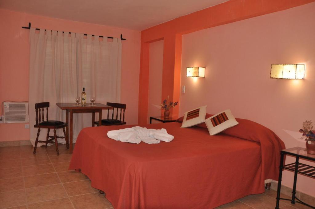 Los Toneles Hotel Cafayate Kamer foto